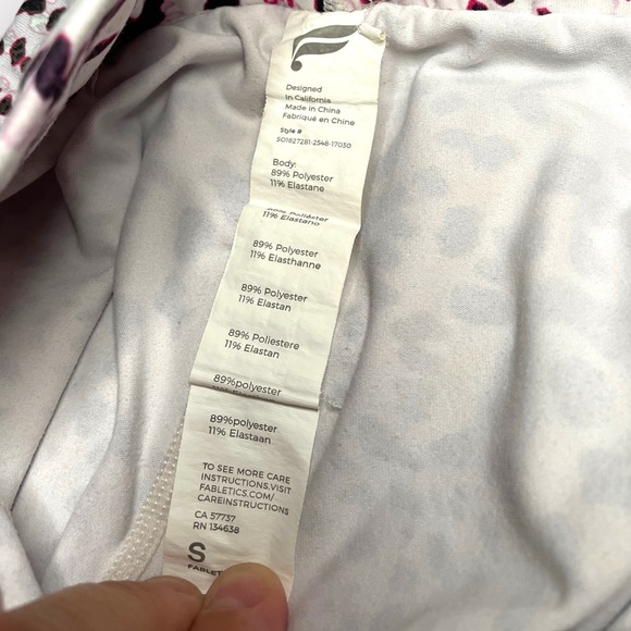 Fabletics - Olesia 2-in-1 Short - Spotted Orchid/Gray - Size S - Picture 7 of 7